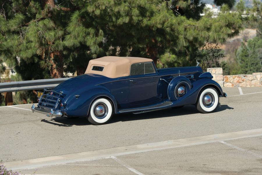  Packard Twelve Coupe Roadster 1937 года  (фото 3 из 34)